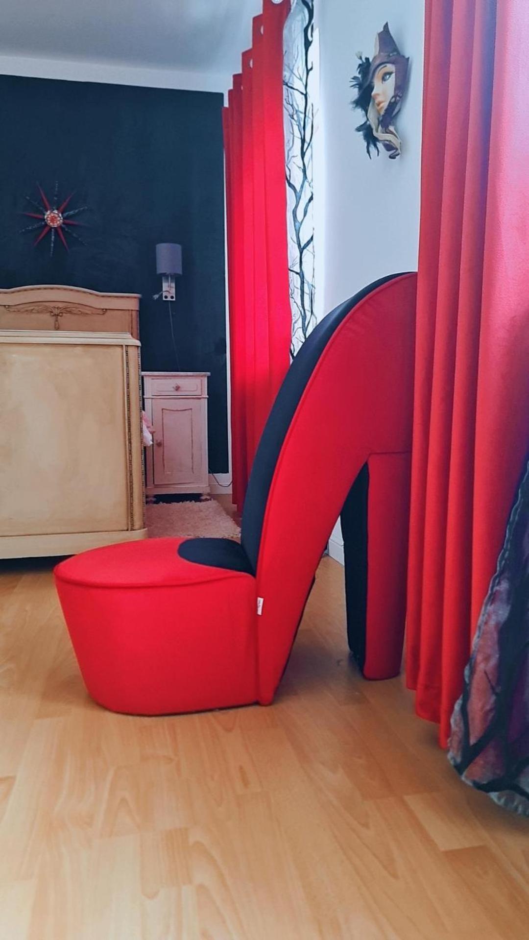 Red Pensiune